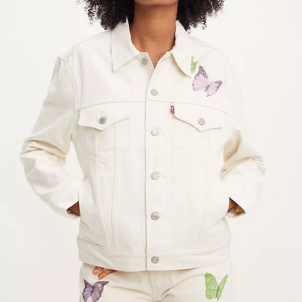 LEVIS EX-BOYFRIEND TRUCKER JACKET